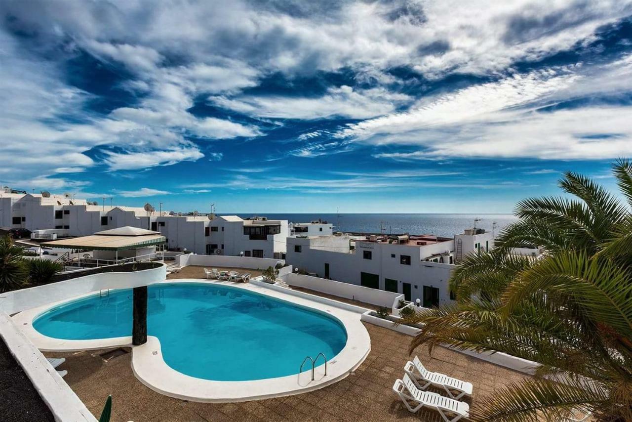 Gin Gin Vivienda Vacacional Puerto del Carmen  Exteriör bild