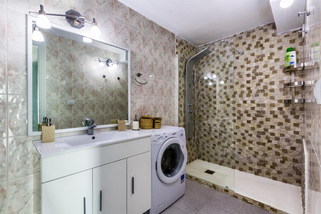 Gin Gin Vivienda Vacacional Puerto del Carmen  Exteriör bild